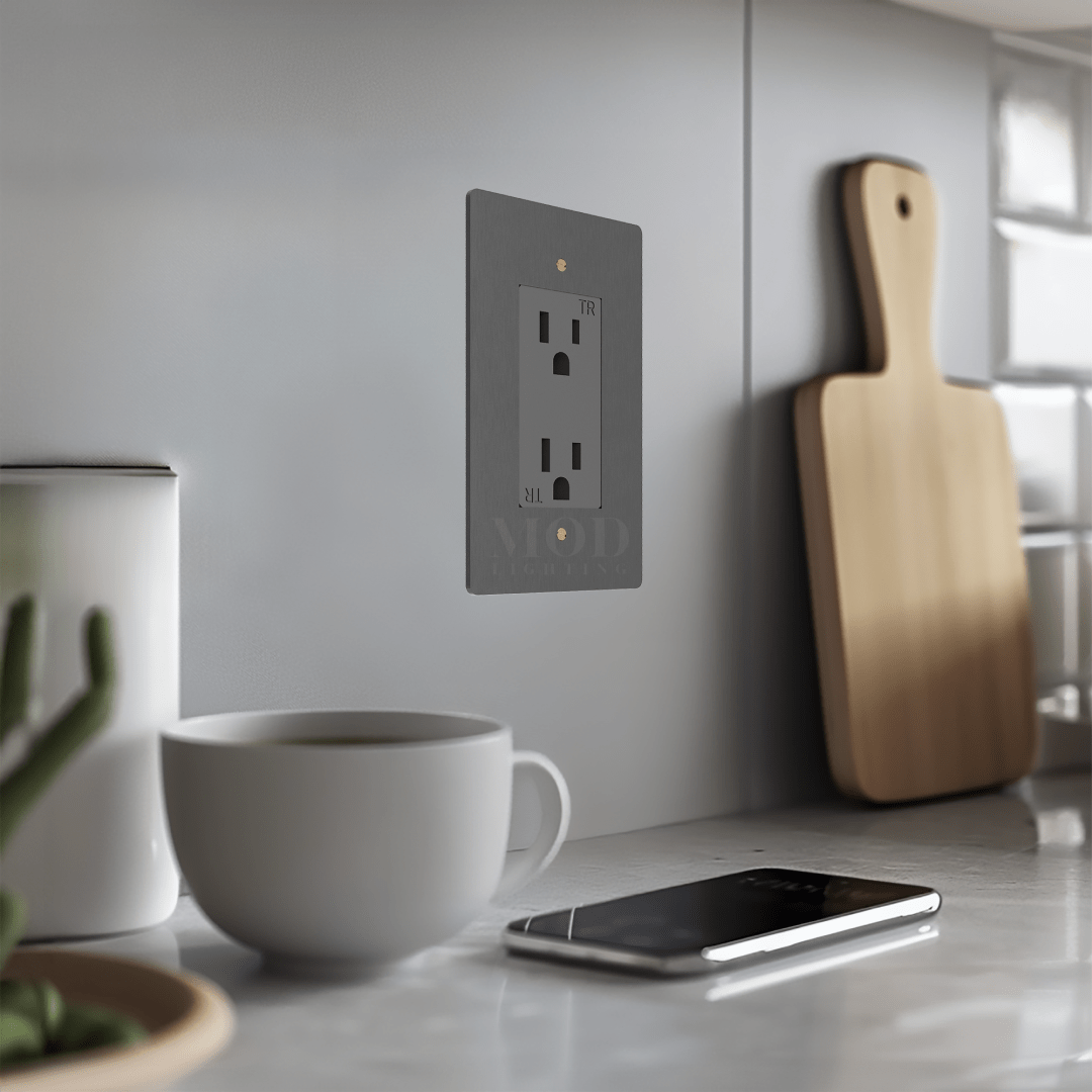 Modern Wall Outlet (Open Box)